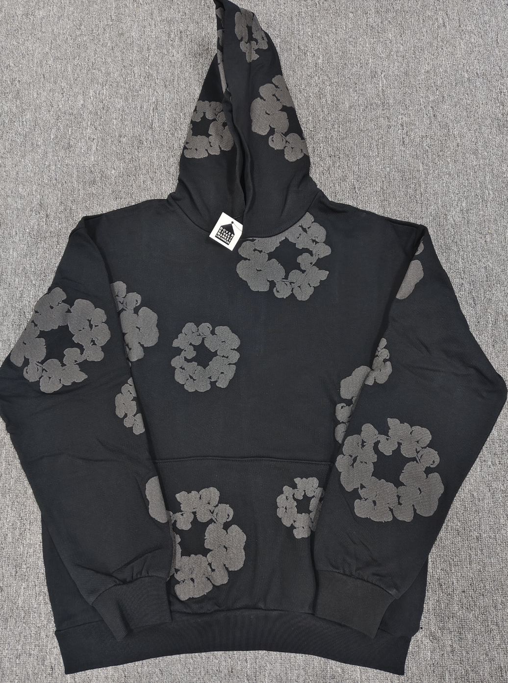 DT HOODIE